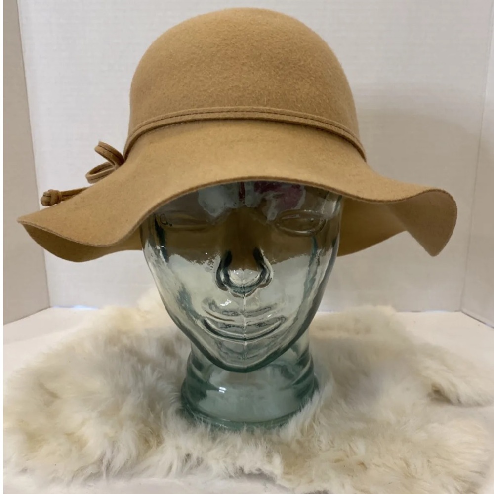 Two Hats - Picture 3 of 4